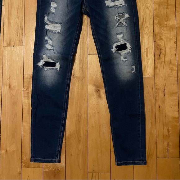 KanCan Jeans NWT - Picture 2 of 2